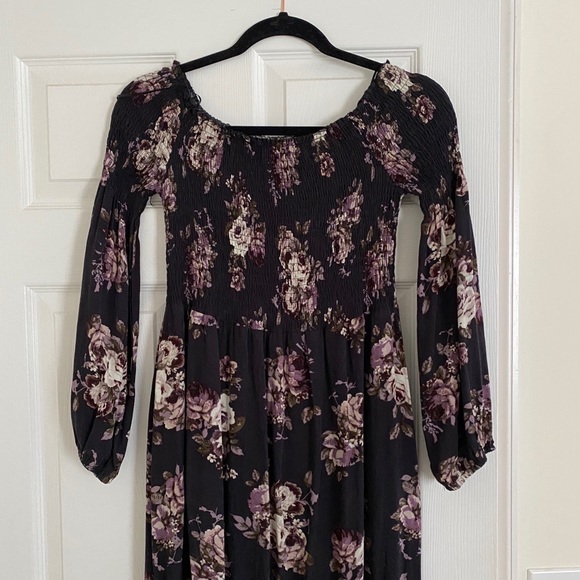 Altar'd State Dresses & Skirts - Altar’d State Off the Shoulder Maxi Dress Size: S